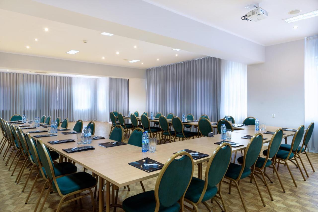 Tailor Hotel Sport & Conference Morąg Εξωτερικό φωτογραφία